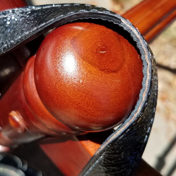 Black Patent Leather Bag with Embroidered Coach Cs - Picture 6 of 6